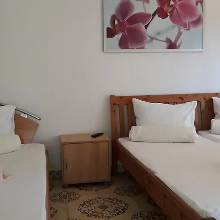 Πανσιόν Casa Silvia 2*