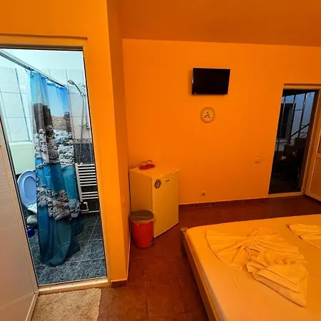 Πανσιόν Casa Silvia 2*