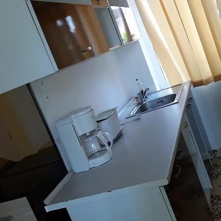 Casa Silvia 게스트하우스 2*