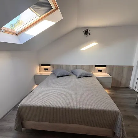 Casa Silvia 게스트하우스 2*