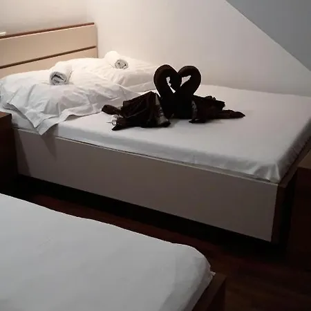 게스트하우스 Casa Silvia 2*